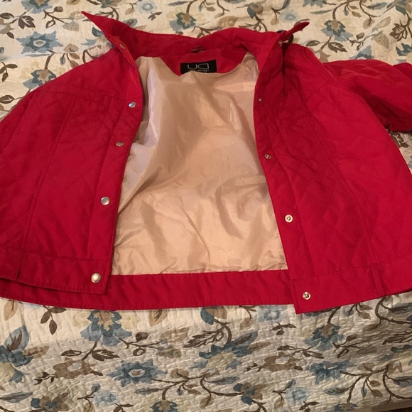 XL red quilted spring jacket with tan linning - Picture 9 of 9